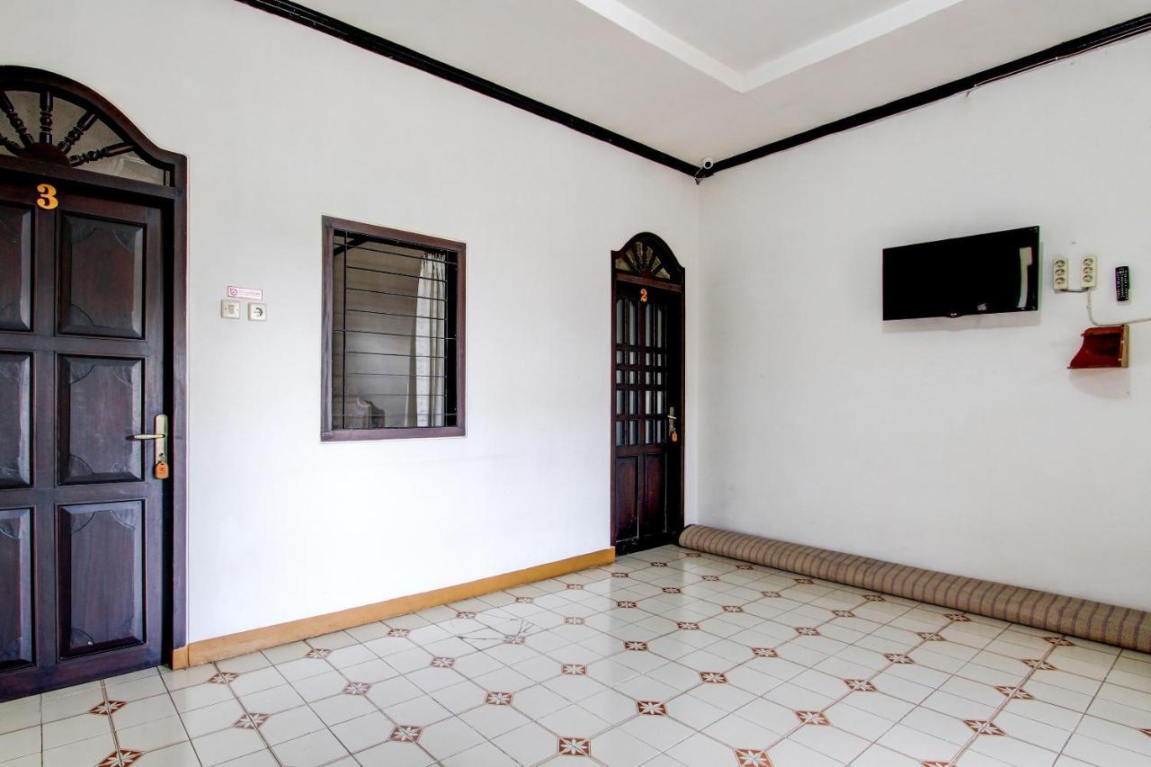Spot On 92623 Mw 46 Guesthouse Pakualaman エクステリア 写真