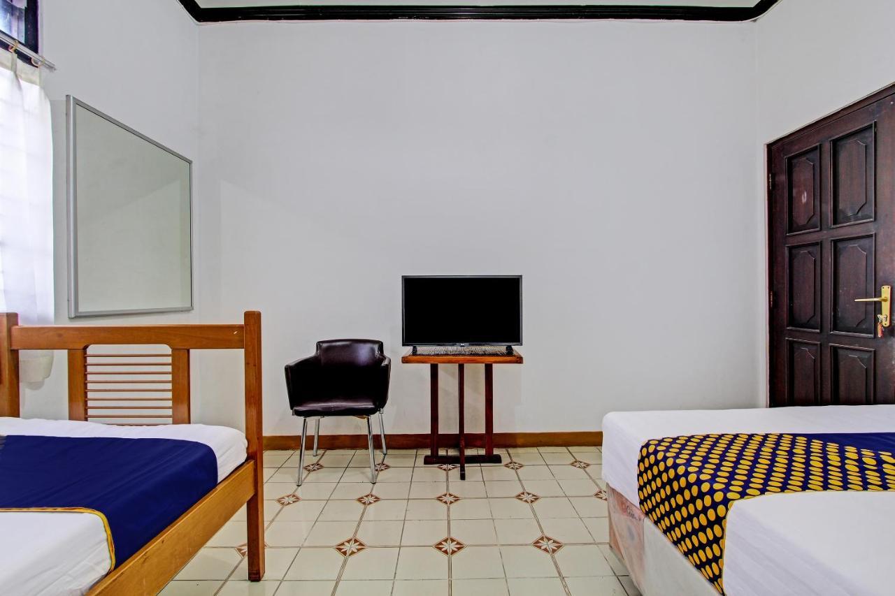 Spot On 92623 Mw 46 Guesthouse Pakualaman エクステリア 写真